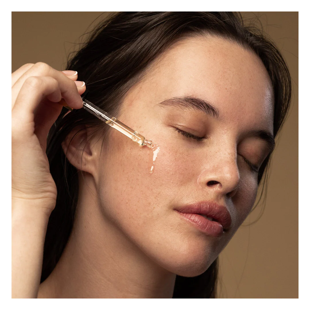 Antipodes Eve Bio-Retinol Line Reduction Serum - Image 3