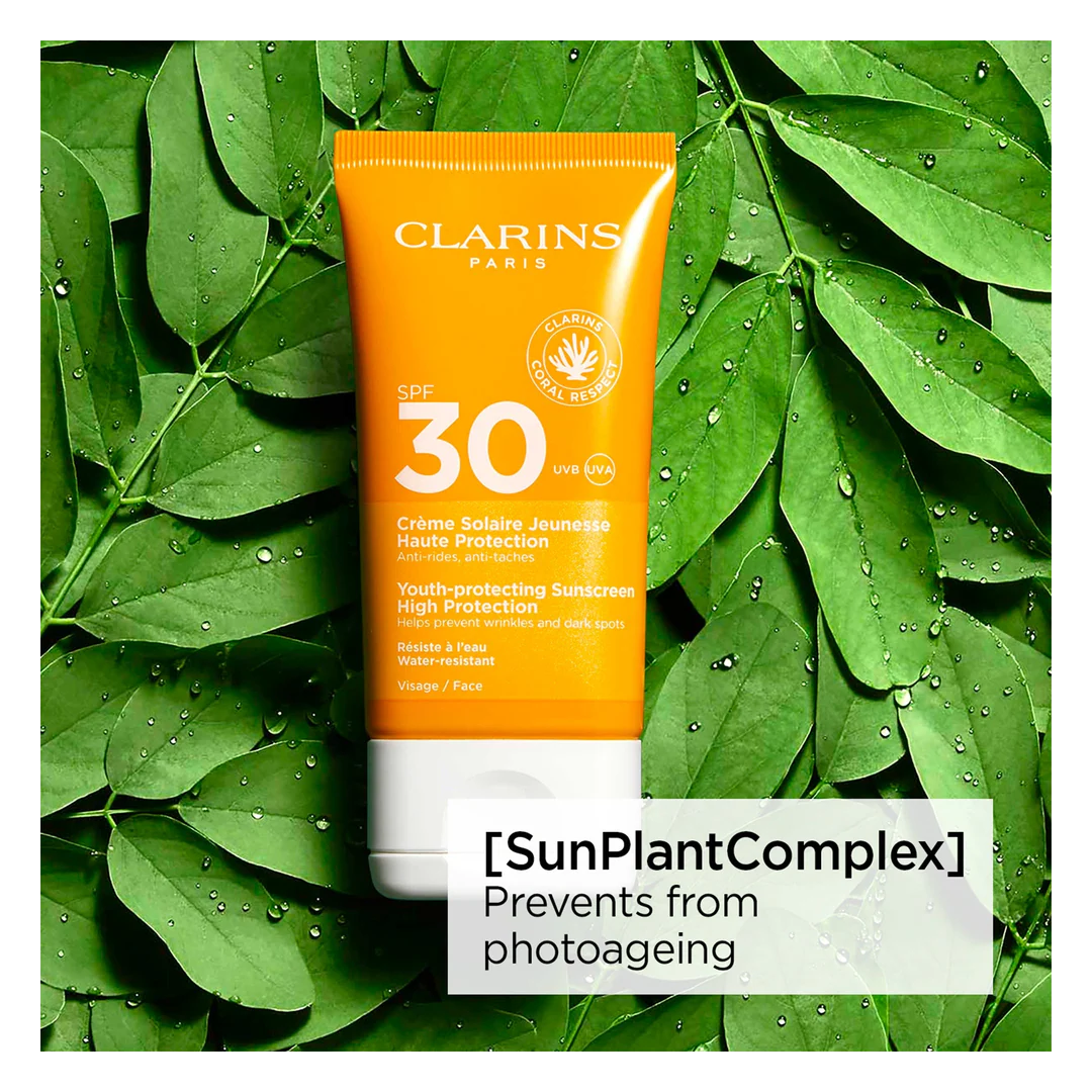 Clarins Youth-protecting Sunscreen High Protection SPF30 - Image 4