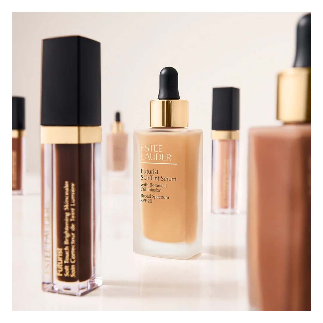 Estee Lauder Futurist Soft Touch Brightening Skincealer - Image 62