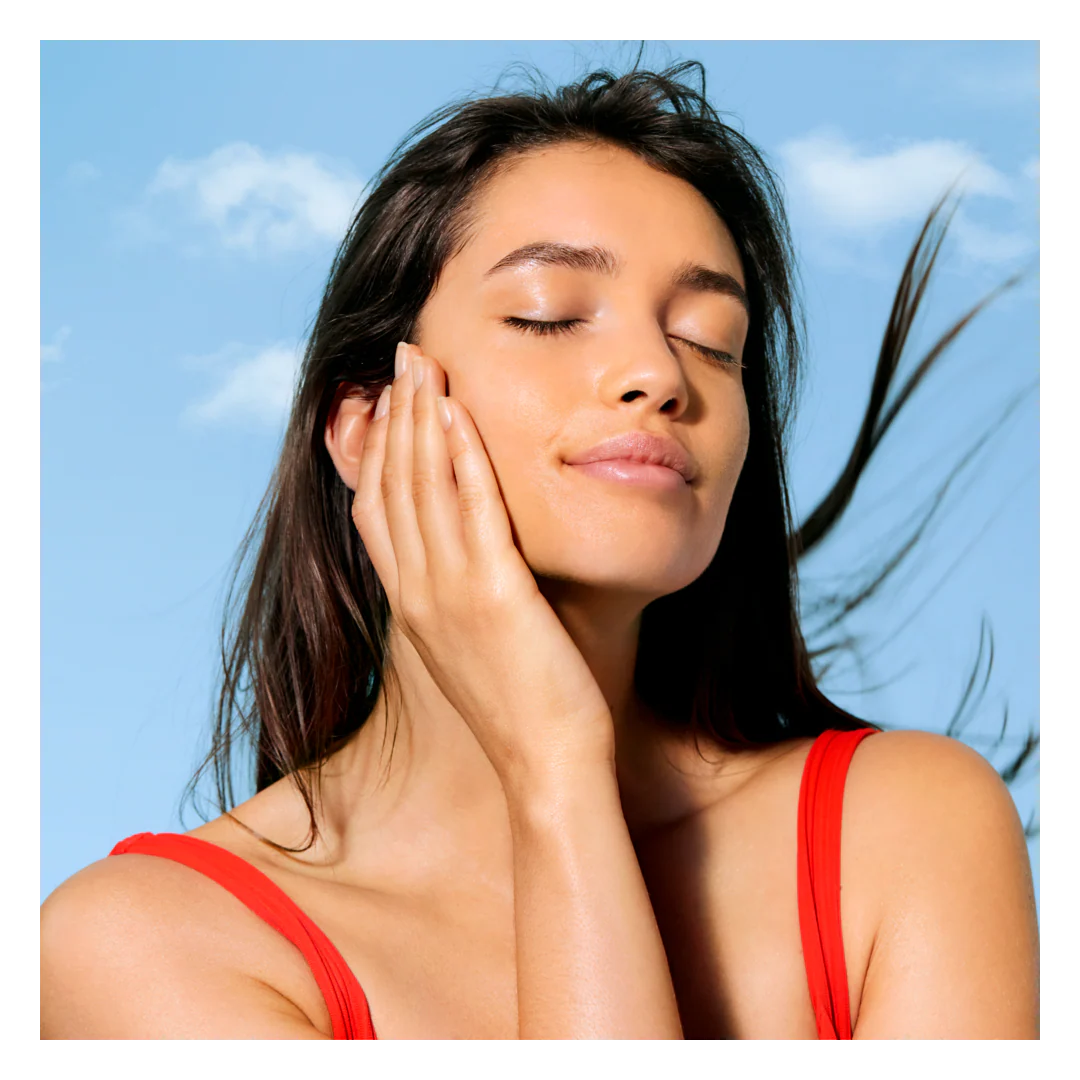 Nuxe Delicious Sun Spray SPF50 - Image 3